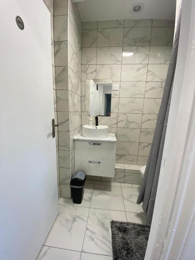 Appartement Cosy 勒布尔热 外观 照片