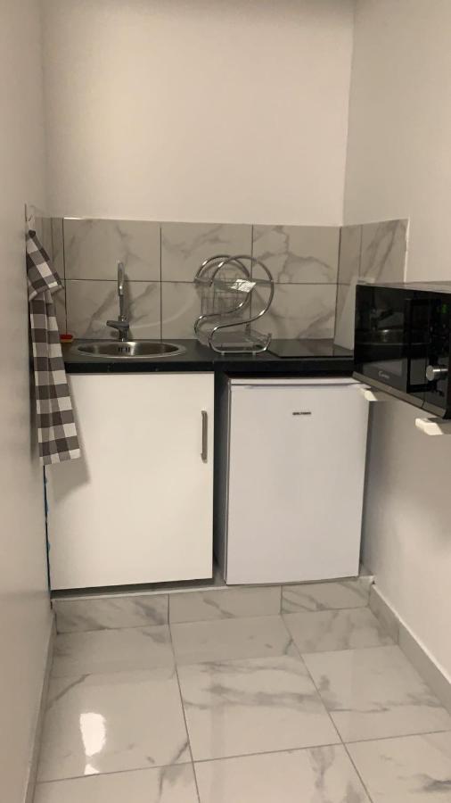 Appartement Cosy 勒布尔热 外观 照片