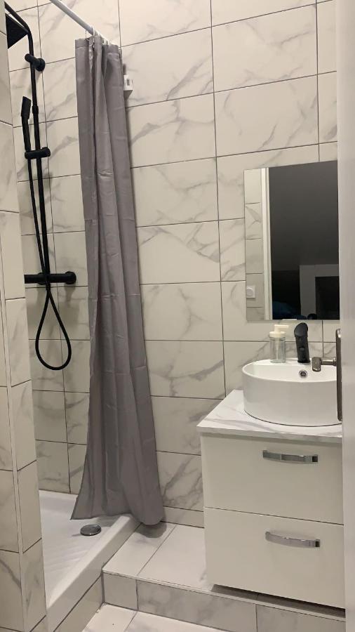 Appartement Cosy 勒布尔热 外观 照片