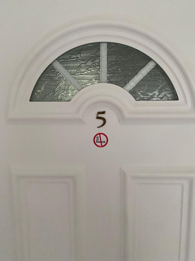 Appartement Cosy 勒布尔热 外观 照片