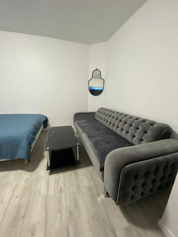 Appartement Cosy 勒布尔热 外观 照片